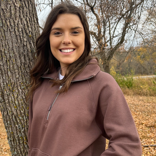 This is a Jordy Boxy Half Zip Pullover in the color Java.  